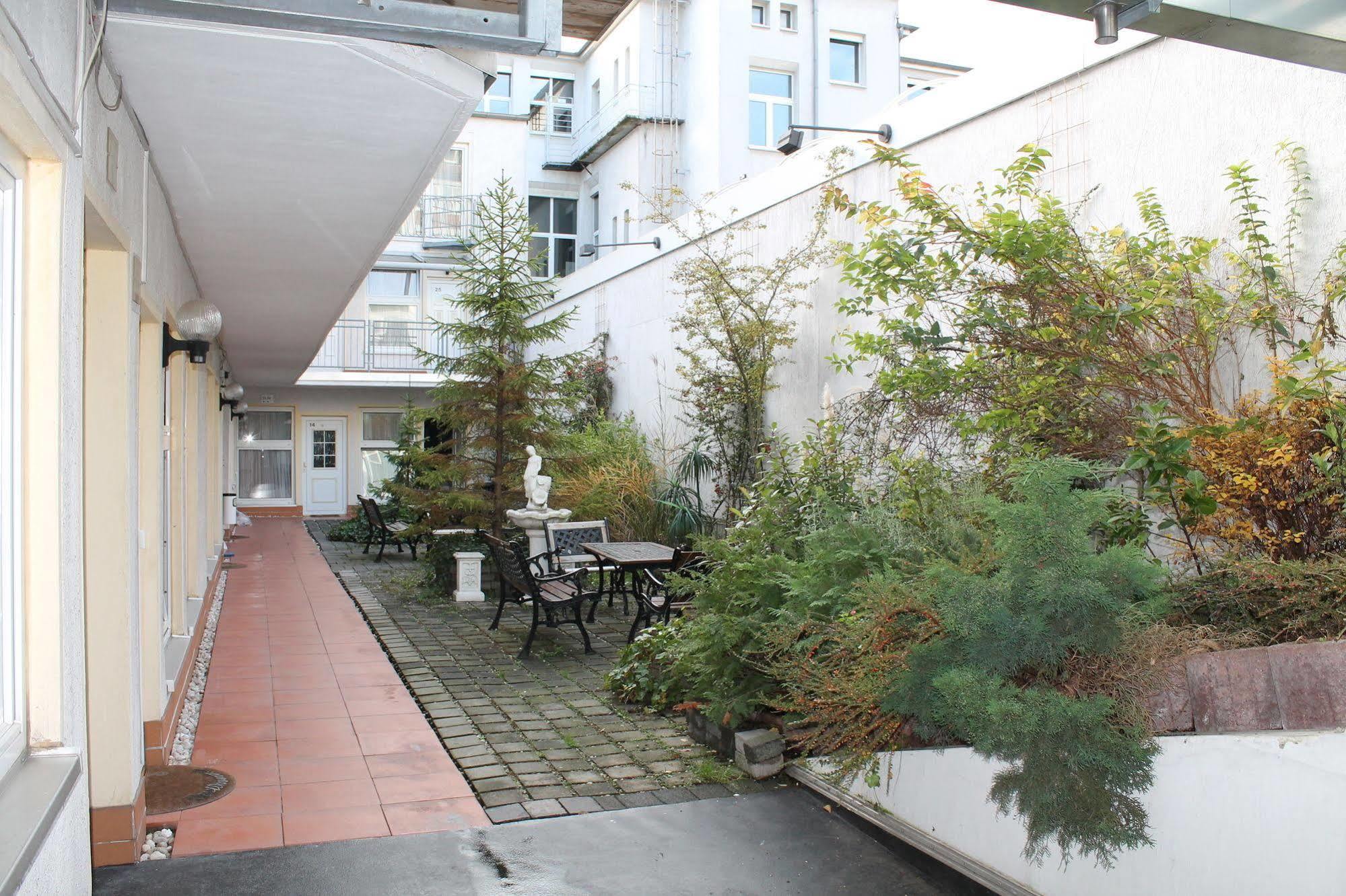 City Lounge Hotel ดุสเซลดอร์ฟ ภายนอก รูปภาพ